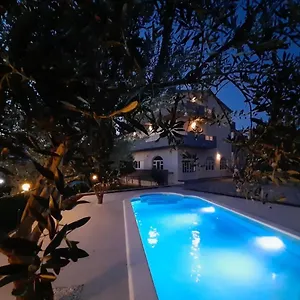  Apartment Lucante